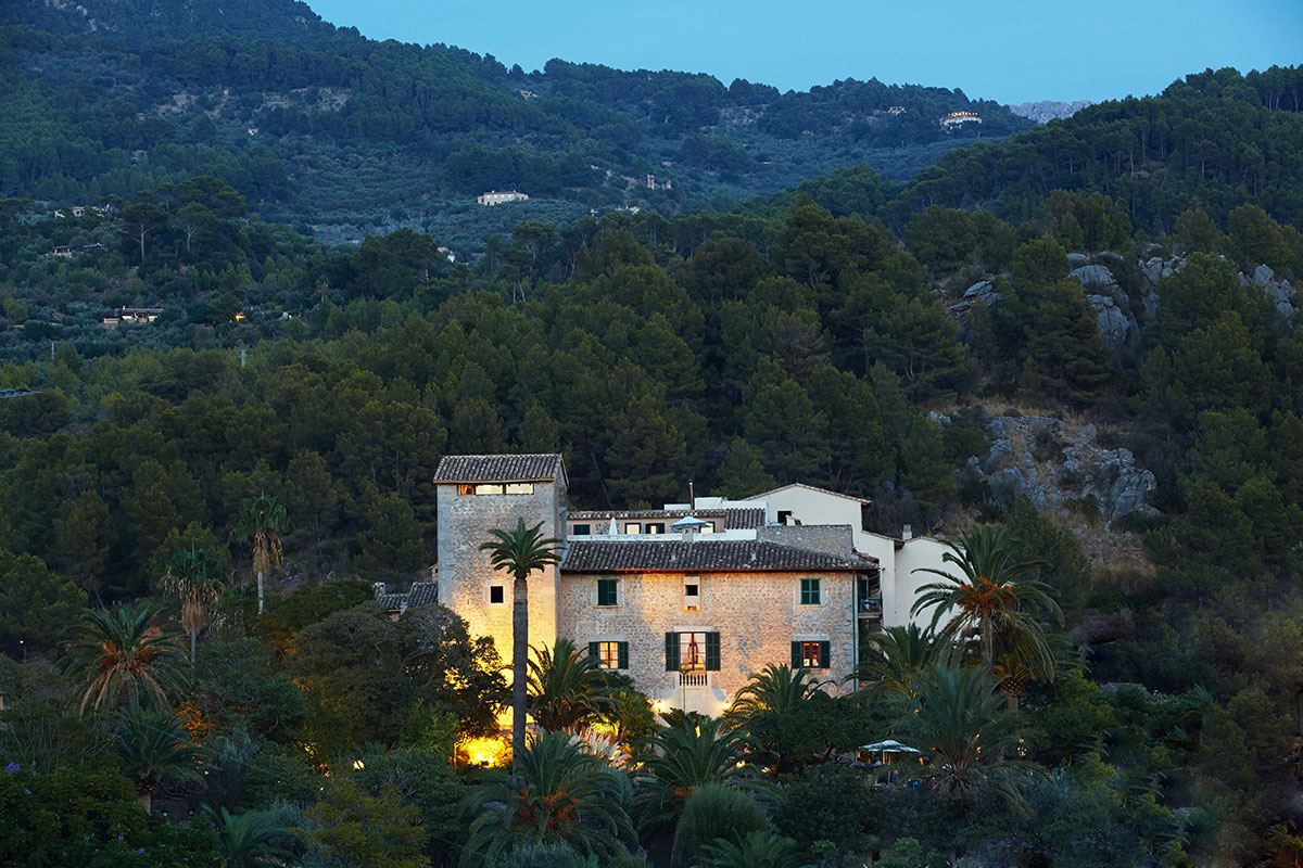 Hotel Es Port
