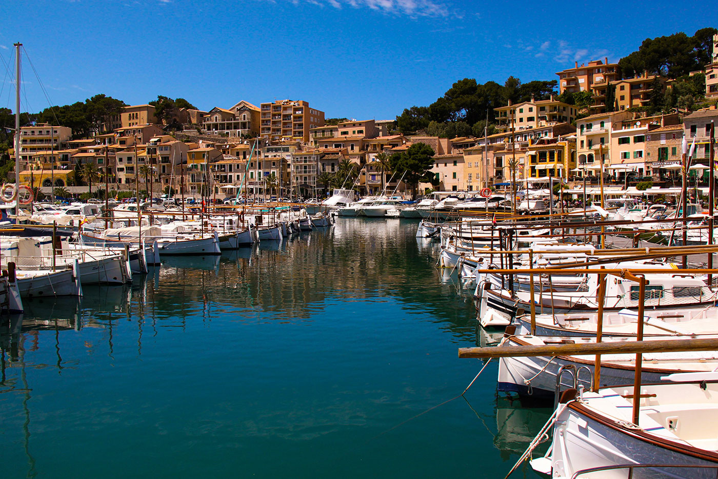 Boote im Hafen von Port de Sóller